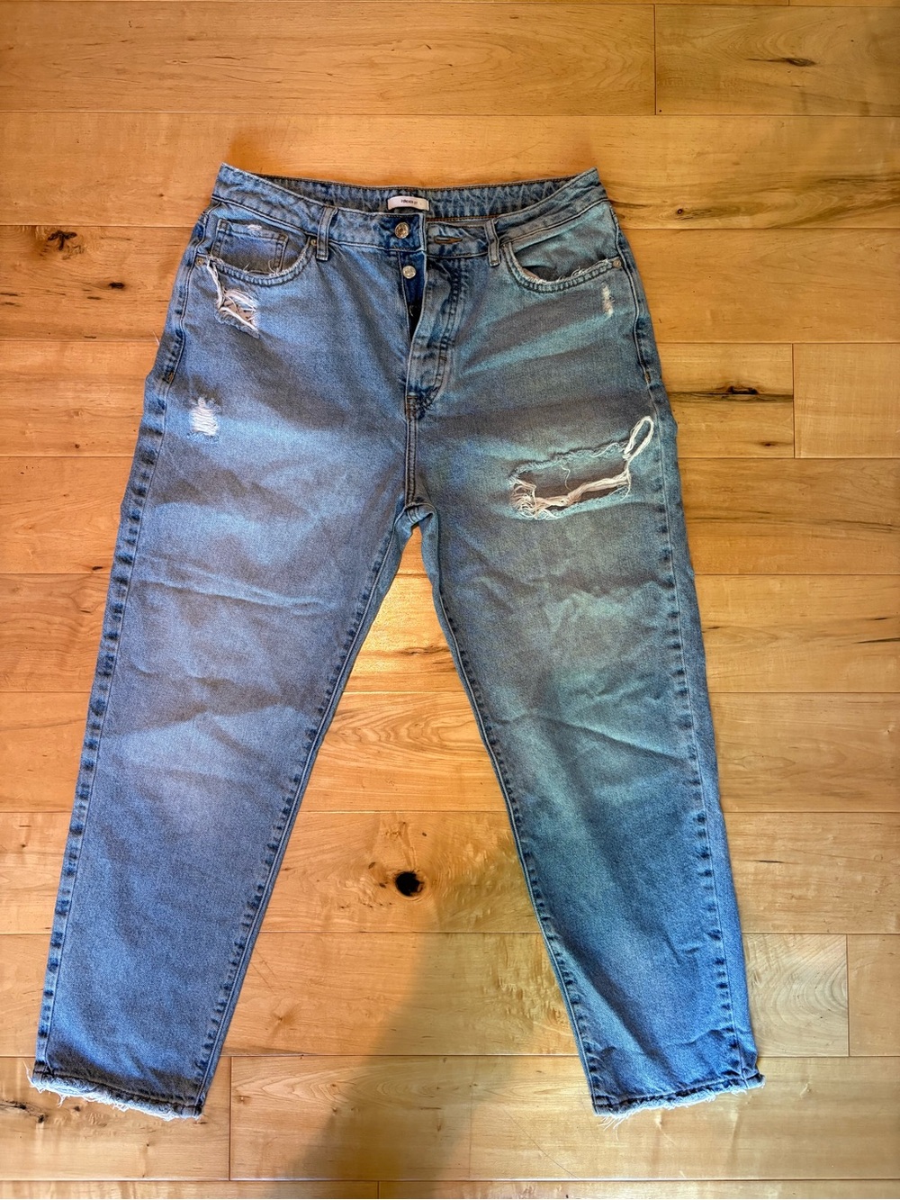 Forever 21 Light Blue Distressed Relaxed Jeans
